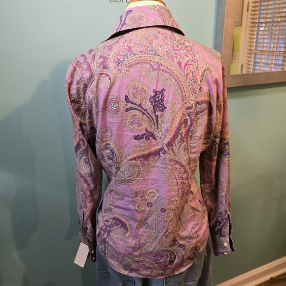 Etro Lavendar Paisley Button Down Women's Shirt - Picture 7 of 8